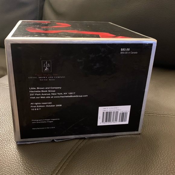 Twilight Saga | Collection Box Set with Bookmark | Stephenie Meyer - Picture 9 of 16